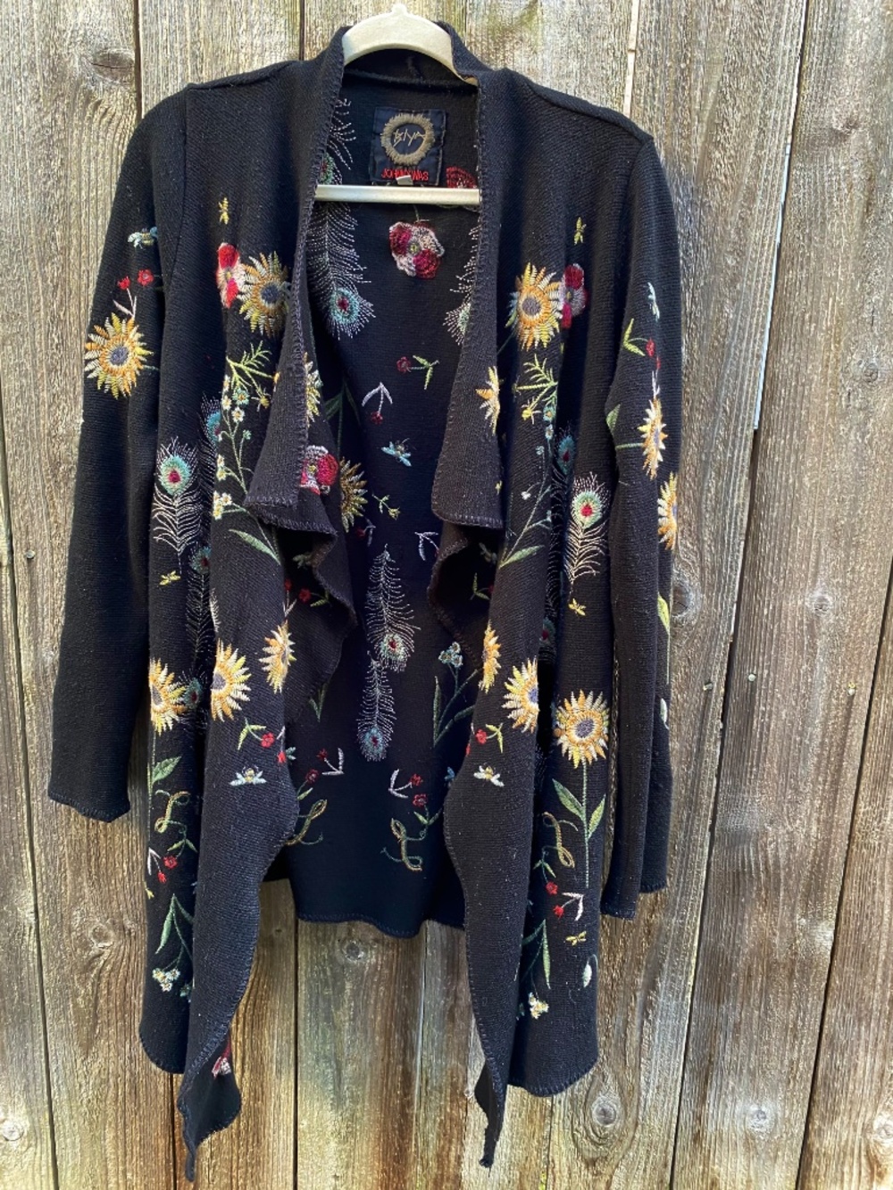 Black Floral Embroidered Women's Cardigan Jacket